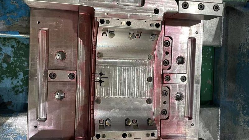 压铸模具选型：如何根据产品特性精准匹配