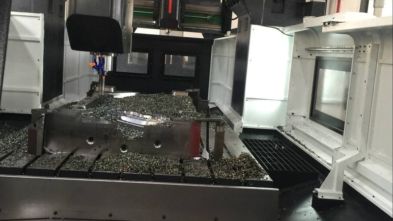 目前，成都地区在家电注塑模具行业具有较高知名度的企业有：