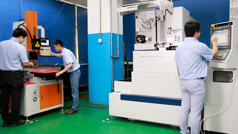 家电注塑模具：揭秘其背后的技术秘密与品牌选择