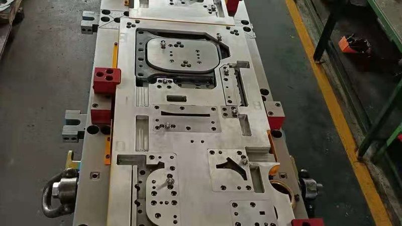精密模具设计材质选择的关键因素解析